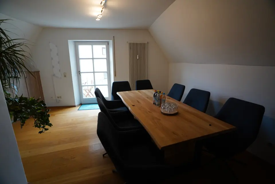 2 Zimmer Wohnung mit 70 m² in Landshut – Bild 2