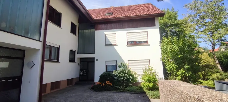 5 Zimmer Wohnung mit 99 m² in Weingarten – Bild 4