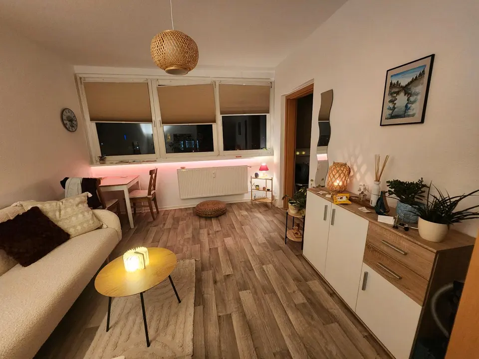 2 Zimmer Wohnung mit 31 m² in Neubrandenburg – Bild 2