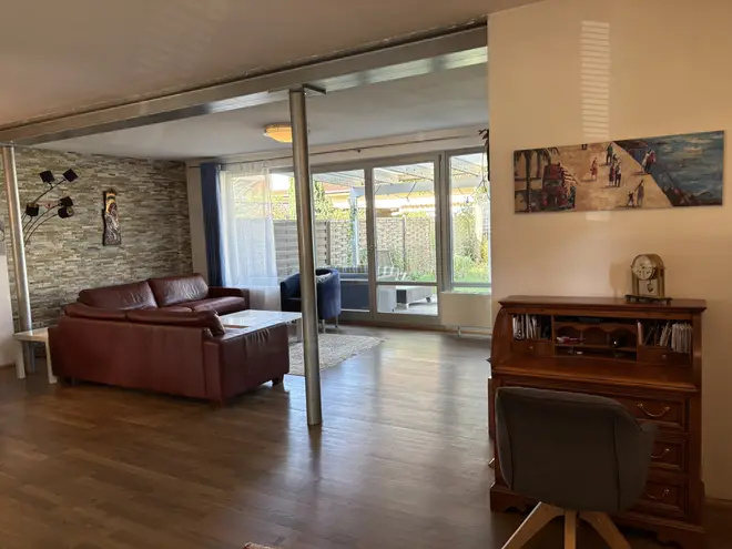 6 Zimmer Haus mit 250 m² in Köln – Bild 2