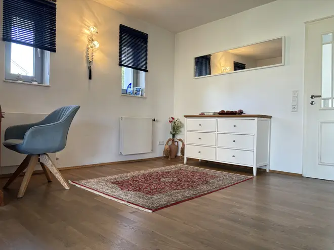 6 Zimmer Haus mit 250 m² in Köln – Bild 3