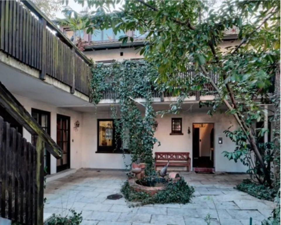 5 Zimmer Wohnung mit 142 m² in Esslingen am Neckar – Bild 3