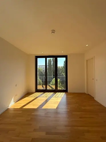 2 Zimmer Wohnung mit 75 m² in Berlin – Bild 8