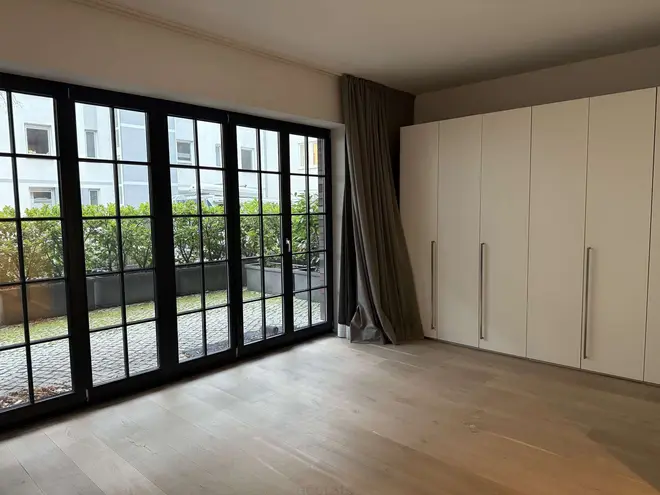 2 Zimmer Wohnung mit 81 m² in Hamburg – Bild 12