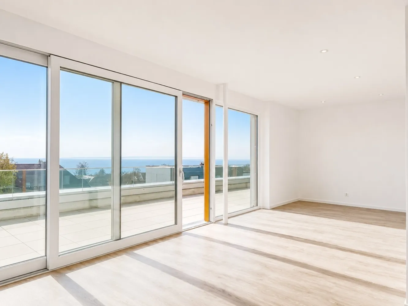 3 Zimmer Wohnung mit 90 m² in Friedrichshafen – Bild 2