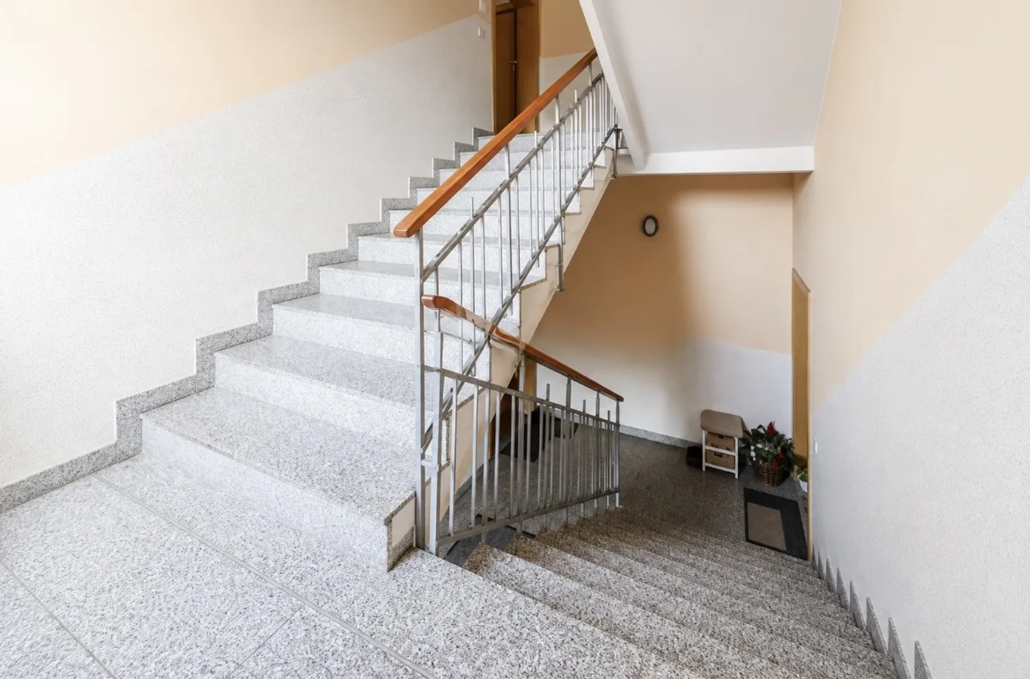 2 Zimmer Wohnung mit 59 m² in Zwickau – Bild 7