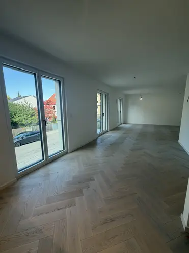 3 Zimmer Wohnung mit 97 m² in München – Bild 3
