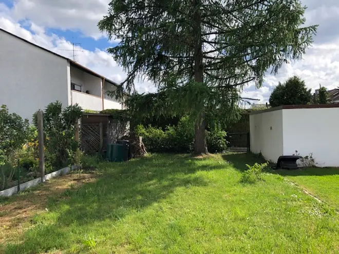 6 Zimmer Haus mit 132 m² in München – Bild 1