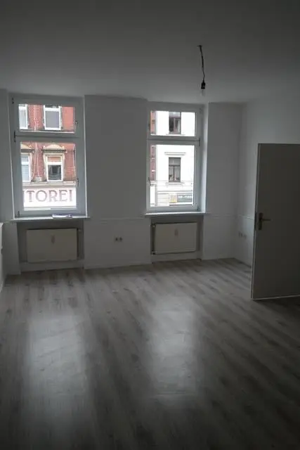 3 Zimmer Wohnung mit 76 m² in Zwickau – Bild 1