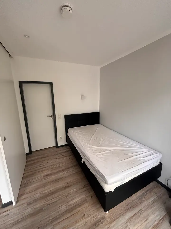2 Zimmer Wohnung mit 34 m² in Offenbach – Bild 1