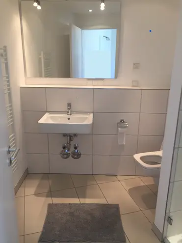 1 Zimmer Wohnung mit 36 m² in Frankfurt am Main – Bild 8