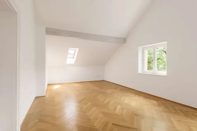 9 Zimmer Haus mit 389 m² in München – Bild 11