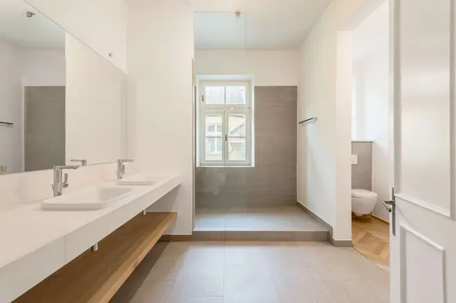 9 Zimmer Haus mit 389 m² in München – Bild 7