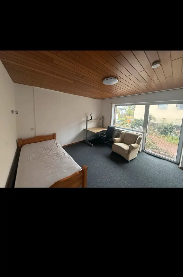 12 Zimmer Wohnung mit 280 m² in Düren – Bild 4
