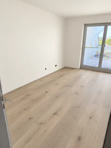 5 Zimmer Wohnung mit 130 m² in Karlsruhe – Bild 4