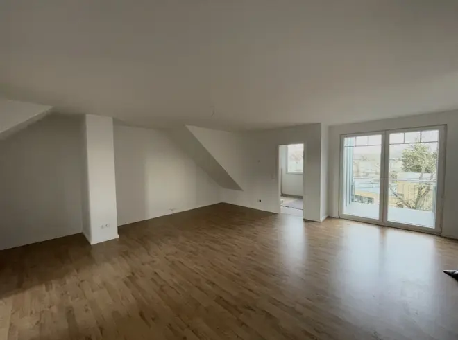 2 Zimmer Wohnung mit 79 m² in Neuss – Bild 2