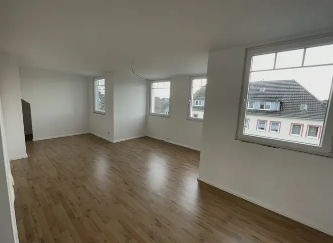 2 Zimmer Wohnung mit 79 m² in Neuss – Bild 3