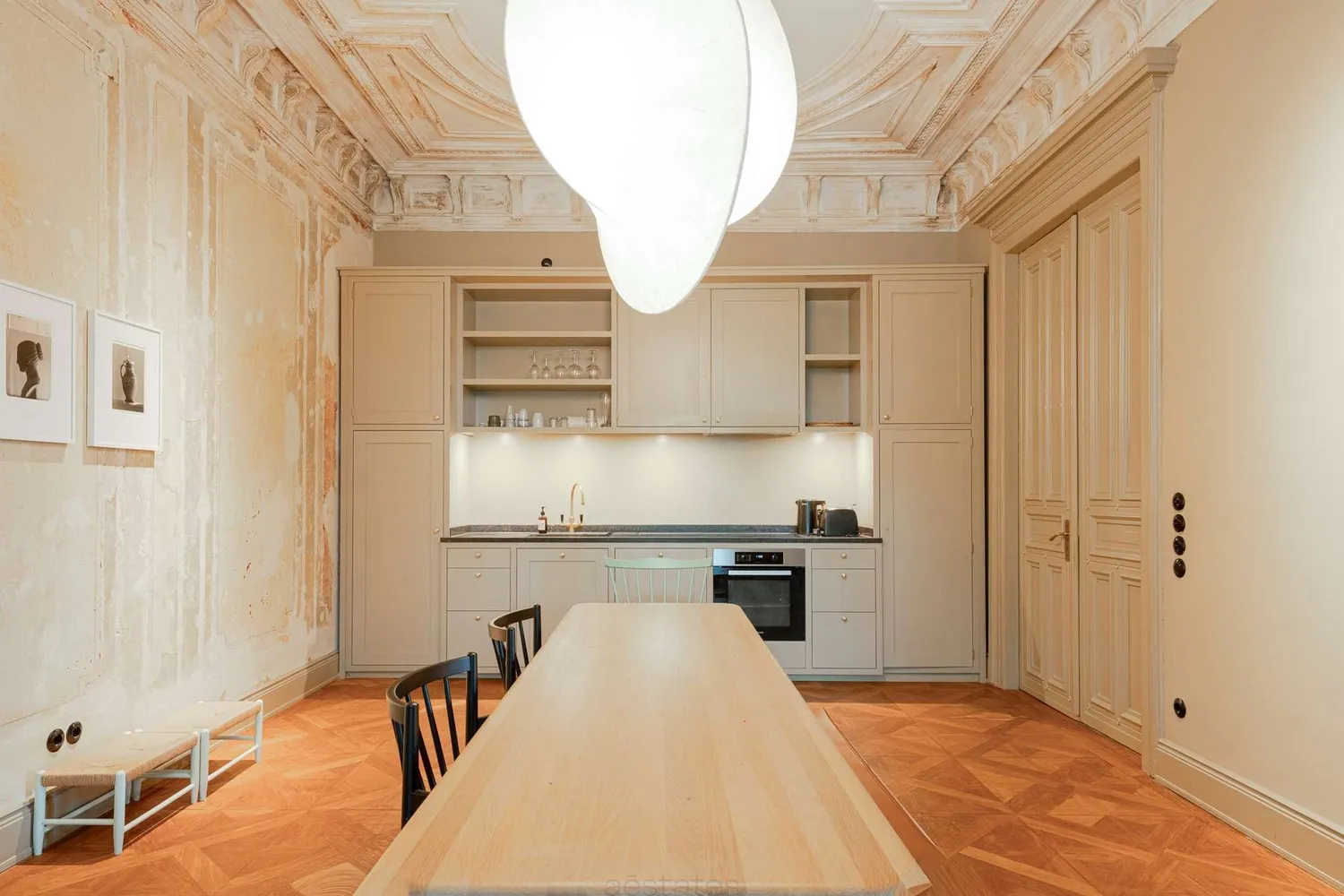 5 Zimmer Wohnung mit 205 m² in Hamburg – Bild 2