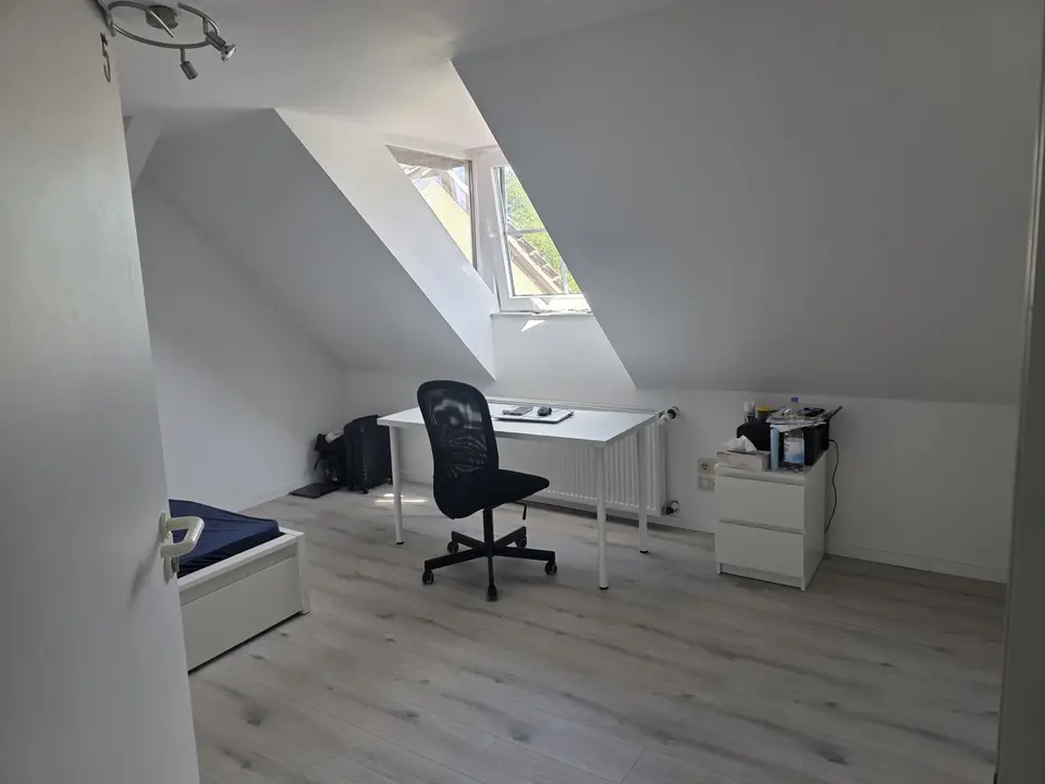 WG-Zimmer mit 118 m² in Detmold – Bild 4