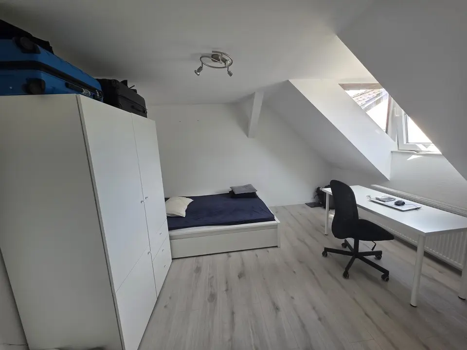 WG-Zimmer mit 118 m² in Detmold – Bild 7