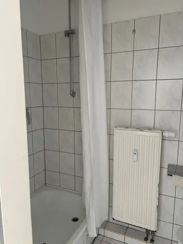 WG-Zimmer mit 27 m² in Halle (Saale) – Bild 5