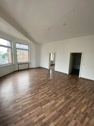 2 Zimmer Wohnung mit 81 m² in Bielefeld – Bild 2