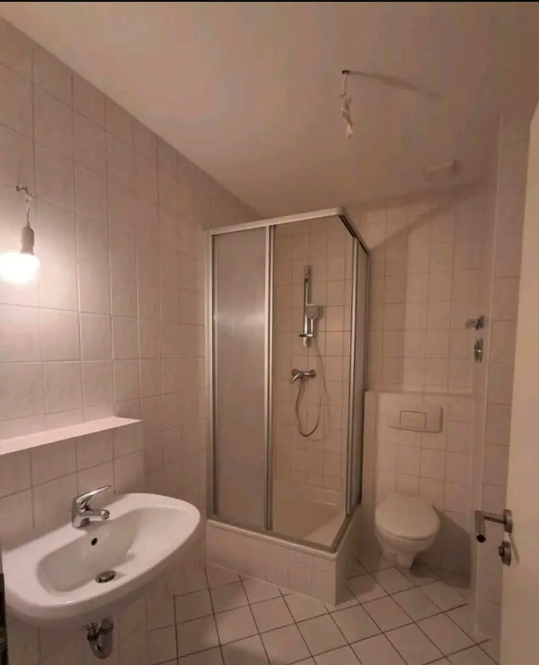 4 Zimmer Wohnung mit 104 m² in Plauen – Bild 9