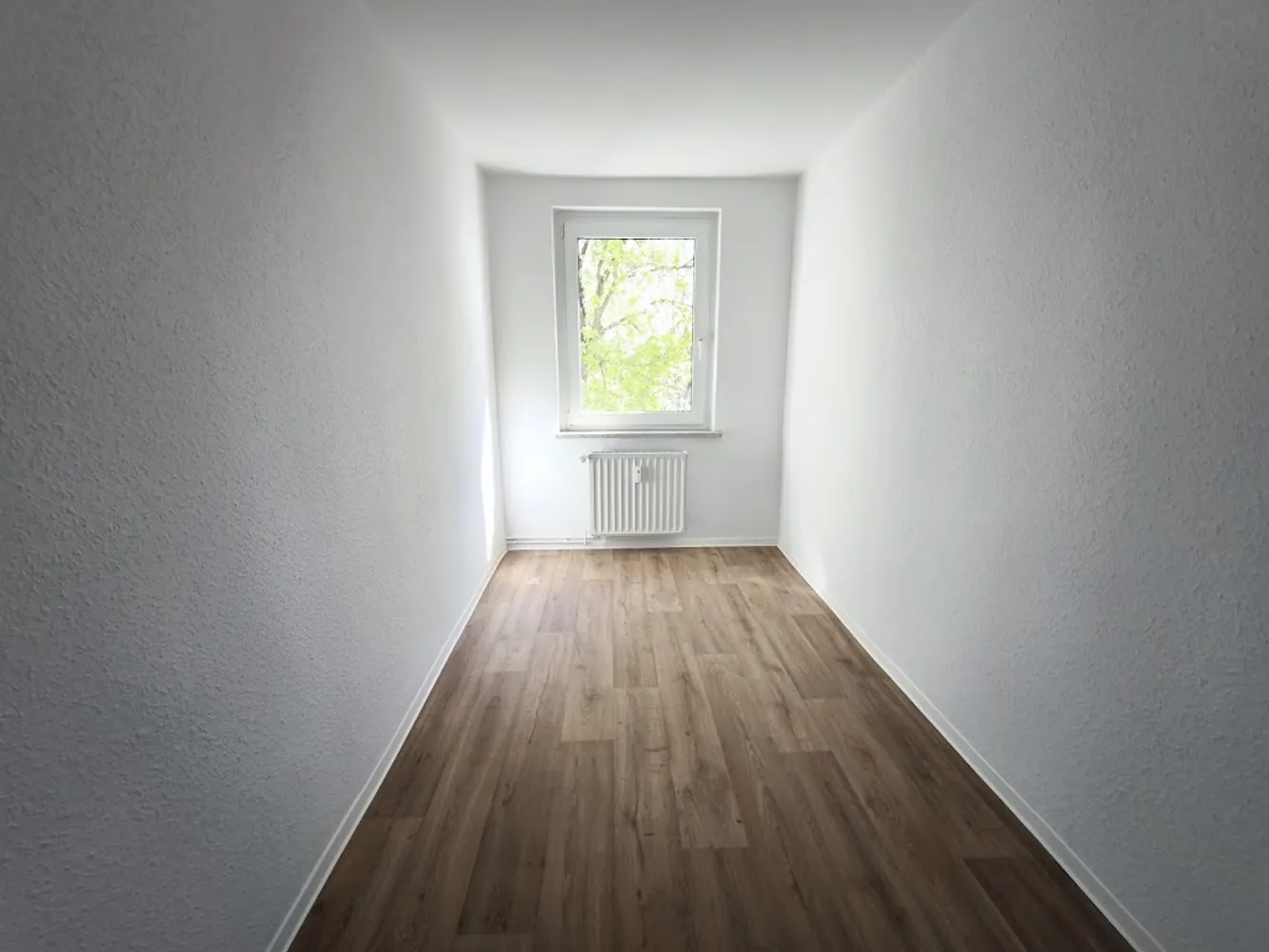 3 Zimmer Wohnung mit 57 m² in Merseburg – Bild 2