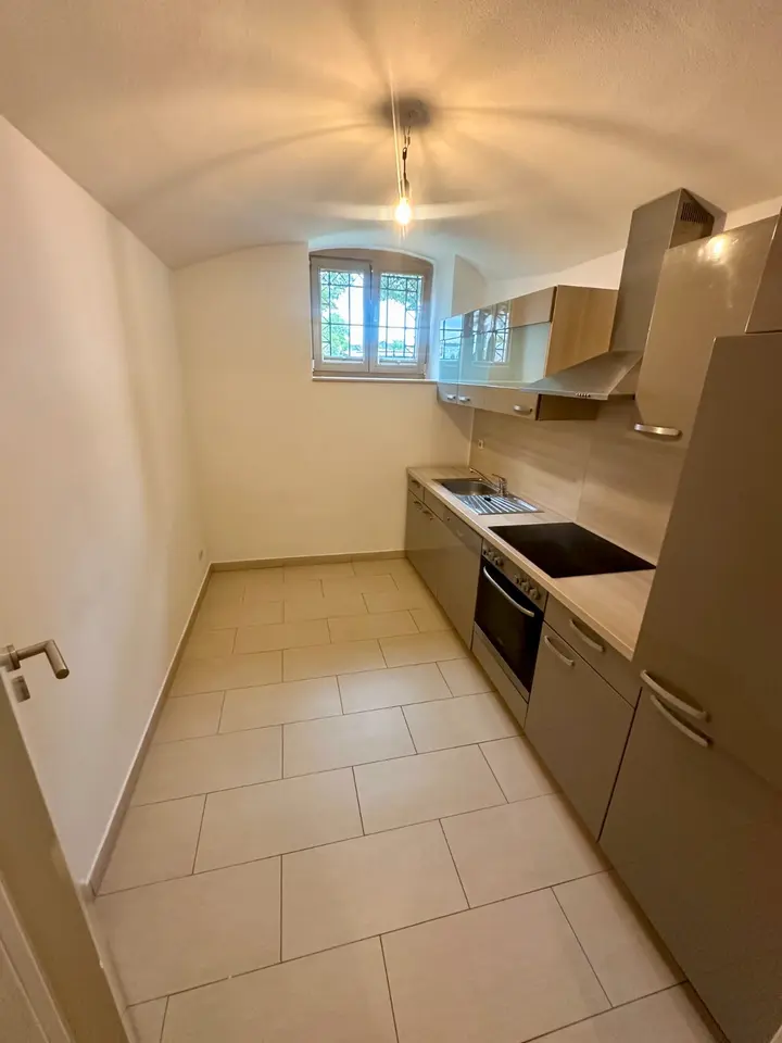 2 Zimmer Wohnung mit 70 m² in Schwerin – Bild 2