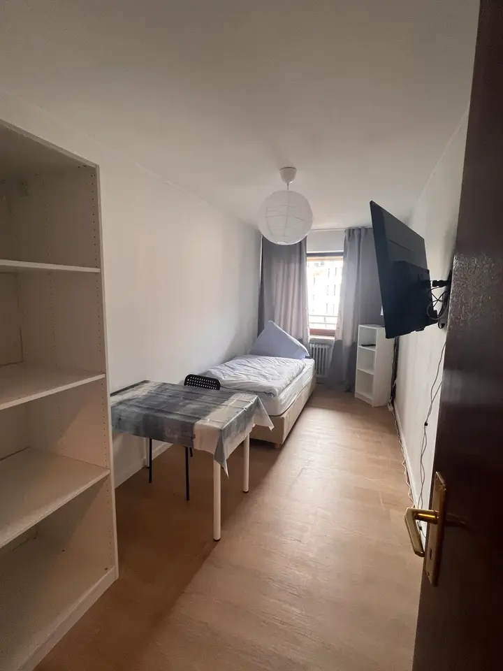 WG-Zimmer mit 70 m² in Neumünster – Bild 1