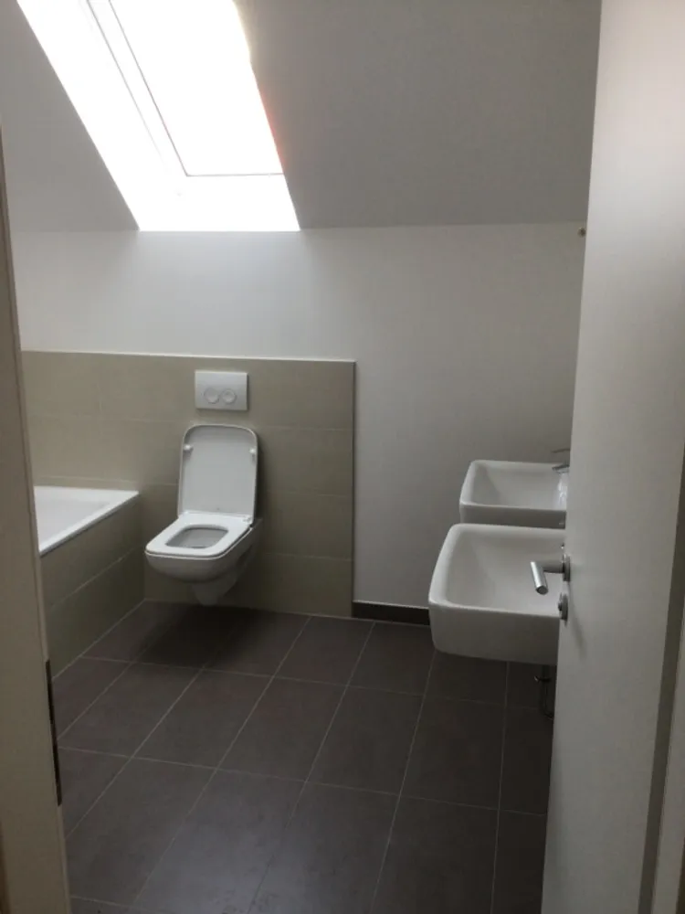 3 Zimmer Wohnung mit 96 m² in München – Bild 4