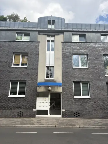 2 Zimmer Wohnung mit 65 m² in Düsseldorf – Bild 1