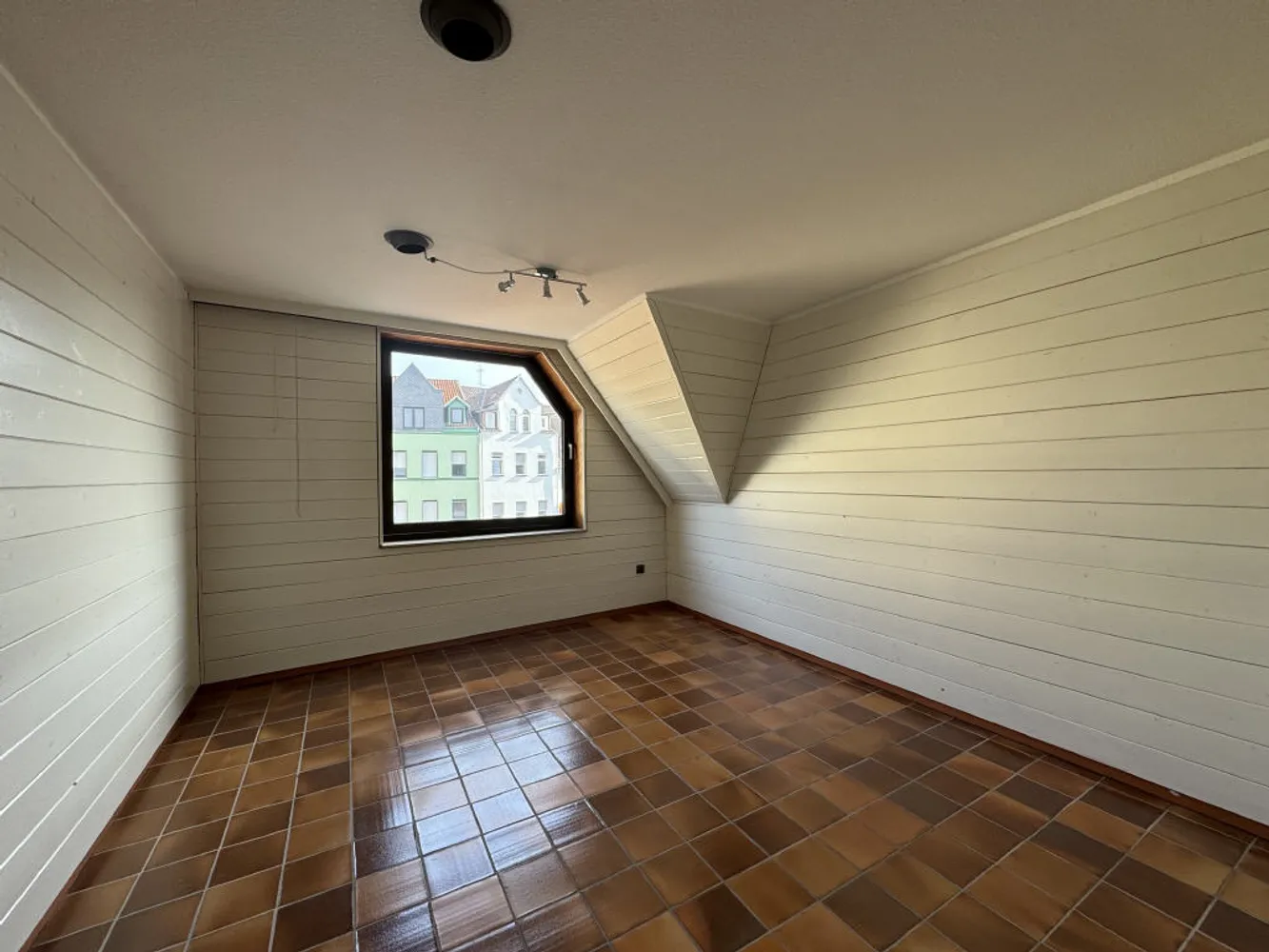 4 Zimmer Wohnung mit 130 m² in Peine – Bild 3