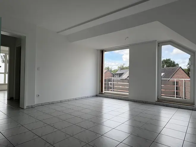 3 Zimmer Wohnung mit 79 m² in Mönchengladbach – Bild 2