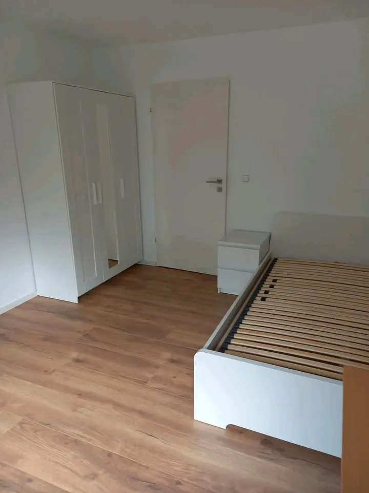WG-Zimmer mit 80 m² in Aalen – Bild 3
