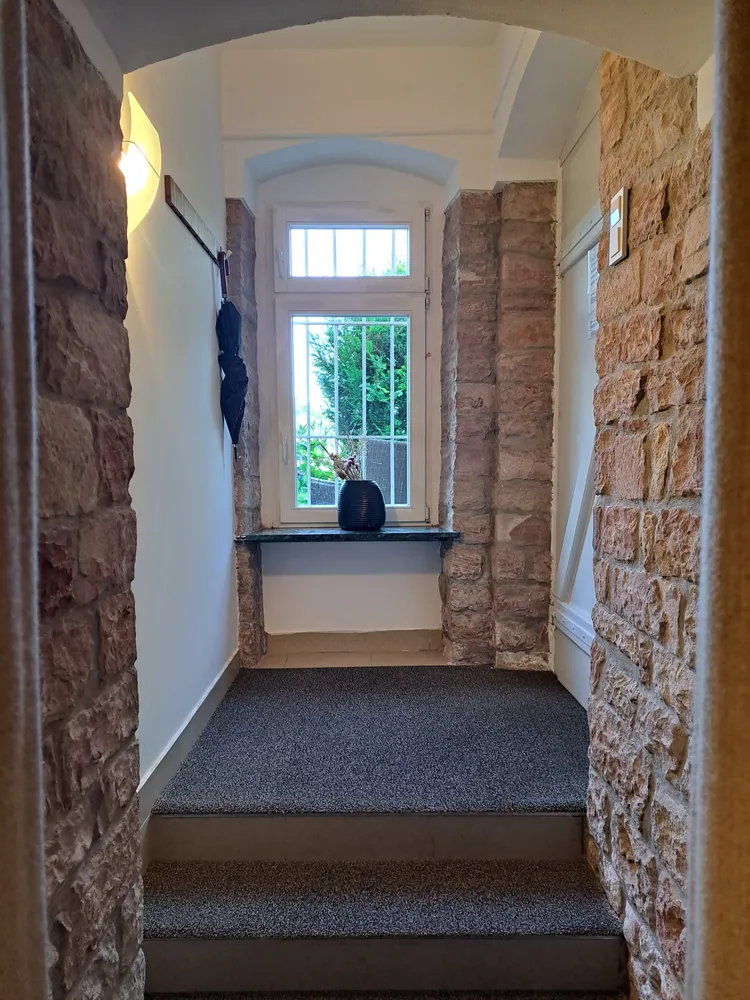 2 Zimmer Wohnung mit 90 m² in Heidelberg – Bild 2