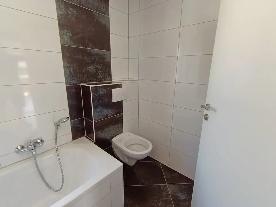 4 Zimmer Wohnung mit 100 m² in Marburg – Bild 5