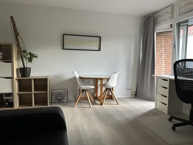 2 Zimmer Wohnung mit 48 m² in Hannover – Bild 2