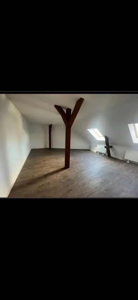 3 Zimmer Wohnung mit 90 m² in Löbau – Bild 1