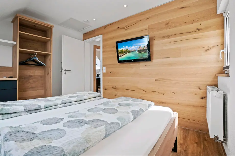 WG-Zimmer mit 50 m² in Friedrichshafen – Bild 2