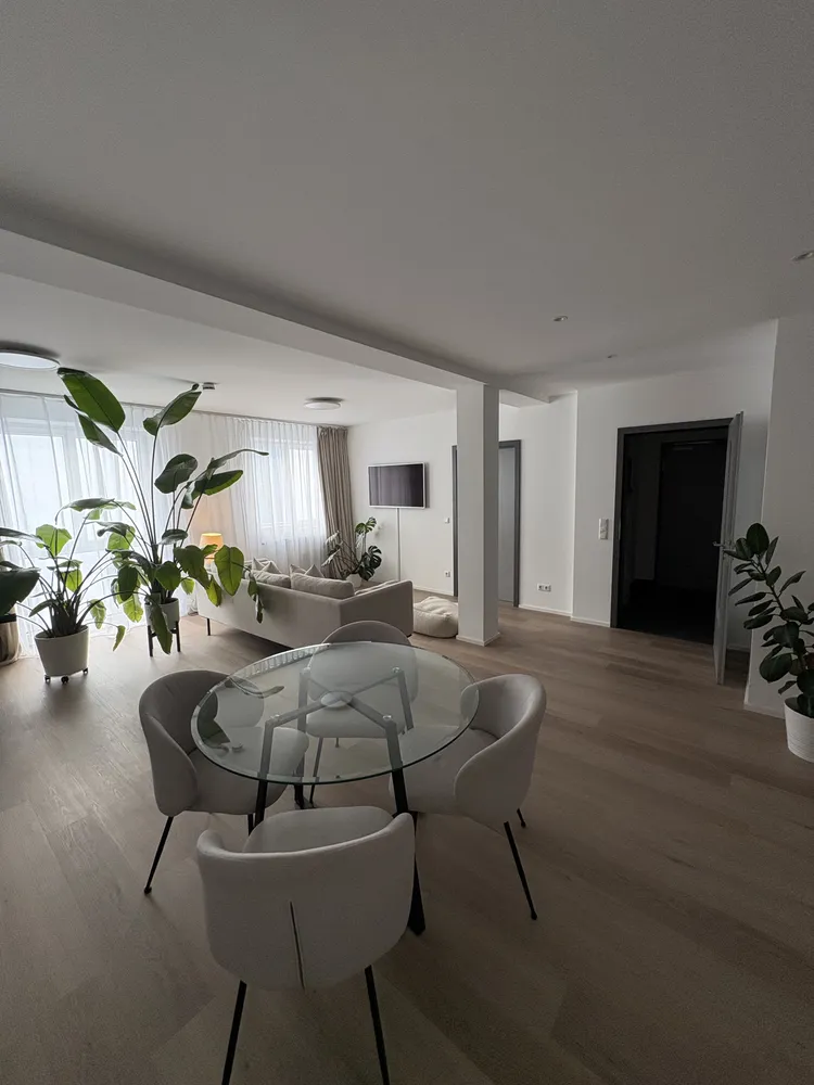 3 Zimmer Wohnung mit 80 m² in Rosenheim – Bild 1