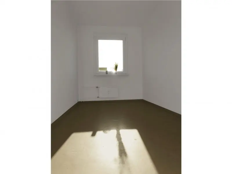 4 Zimmer Wohnung mit 80 m² in Gera – Bild 2