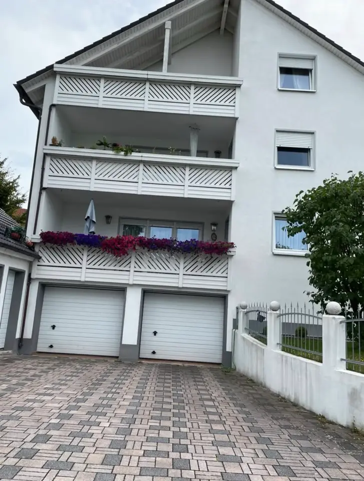 3 Zimmer Wohnung mit 101 m² in Bayreuth – Bild 2