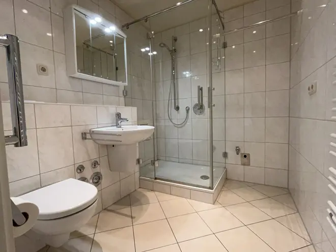 2 Zimmer Wohnung mit 58 m² in Stuttgart – Bild 11
