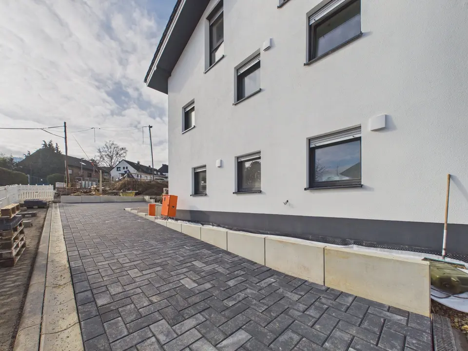 5 Zimmer Haus mit 159 m² in Königswinter – Bild 2