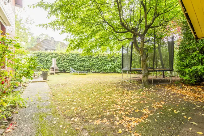 6 Zimmer Haus mit 146 m² in Hamburg – Bild 6