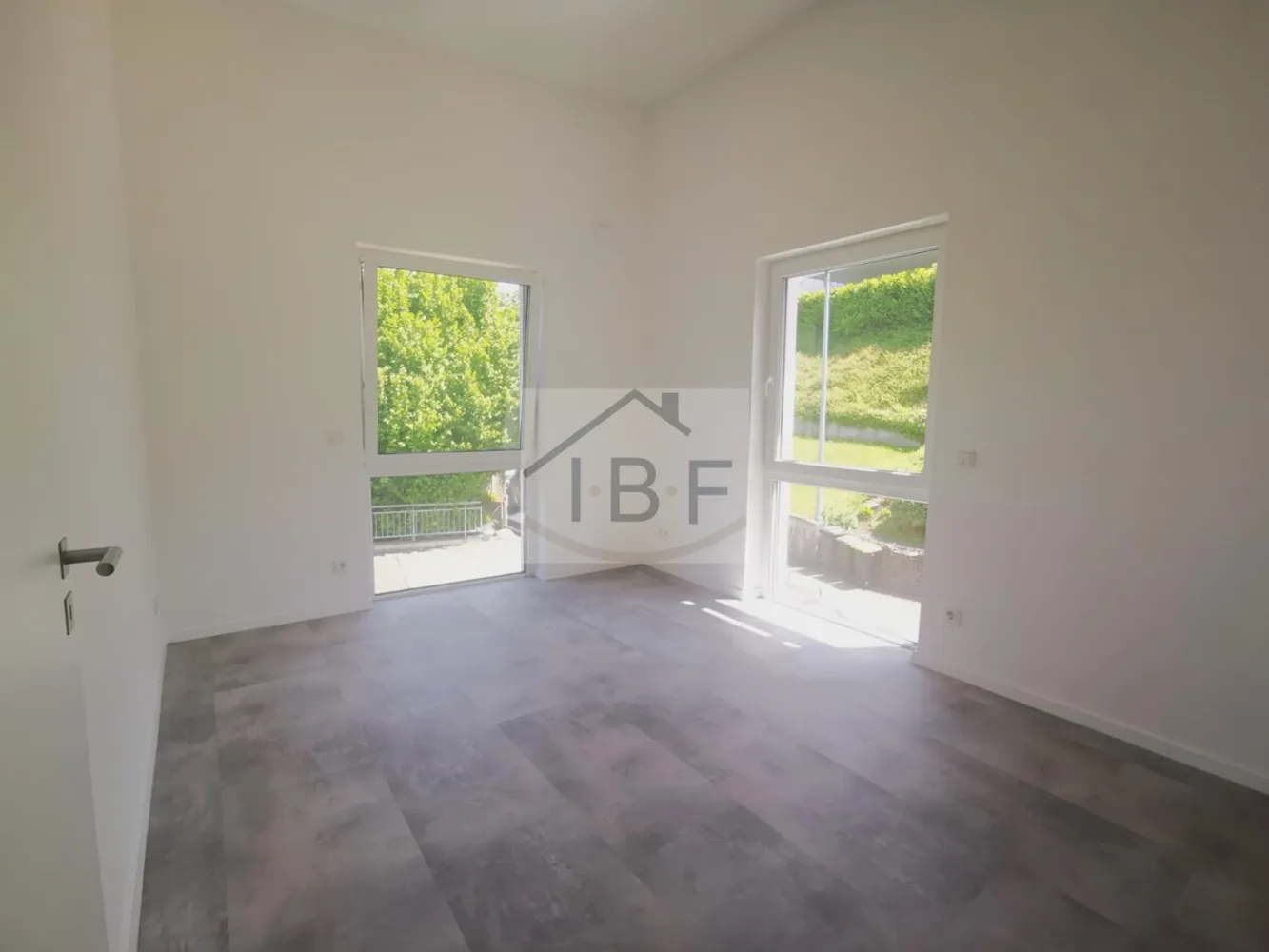 4 Zimmer Wohnung mit 150 m² in Siegen – Bild 12