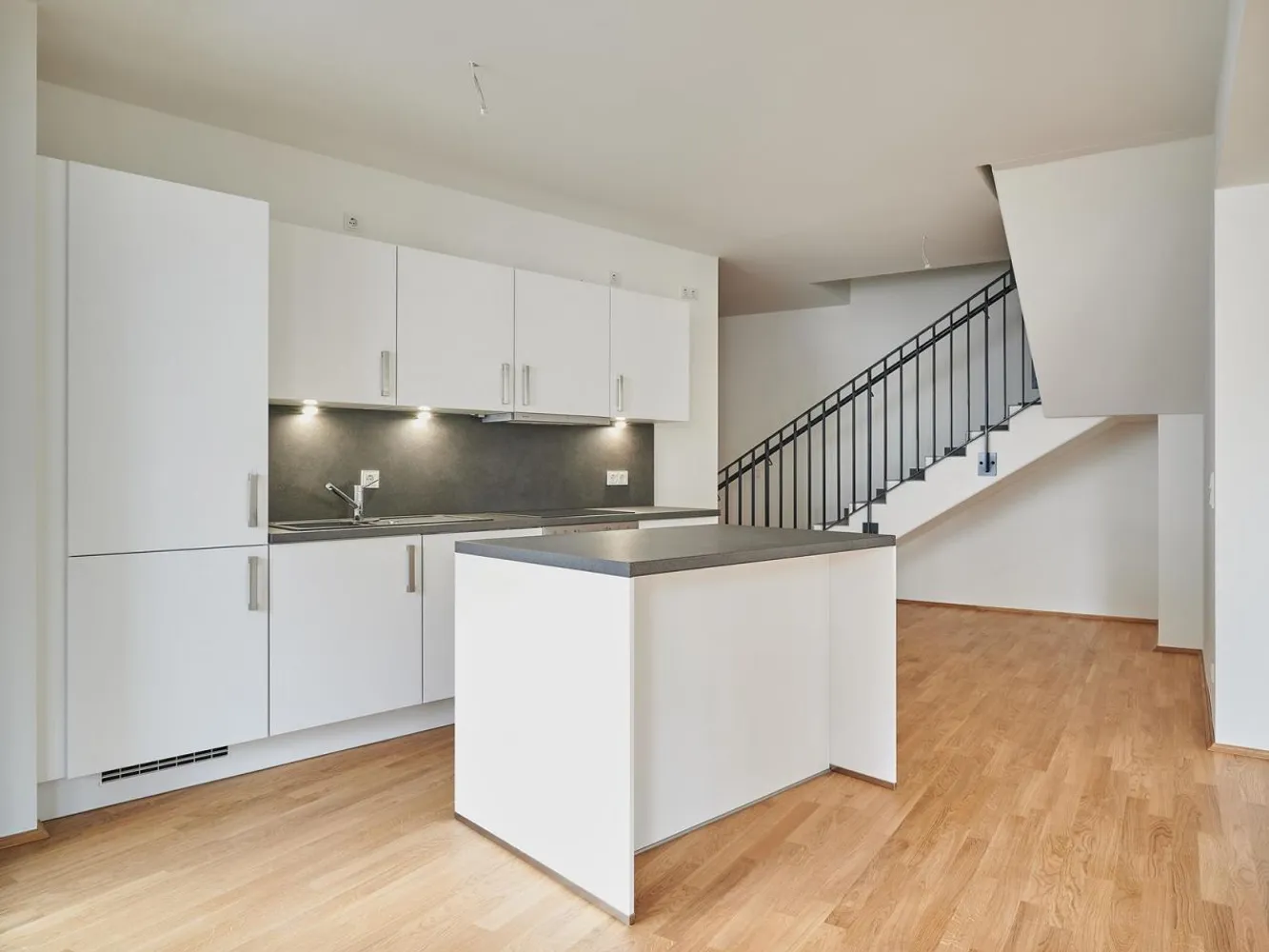 5 Zimmer Wohnung mit 166 m² in Leipzig – Bild 5