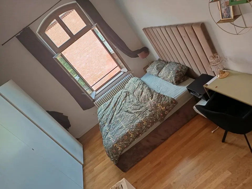 20 Zimmer Wohnung mit 84 m² in Potsdam – Bild 4