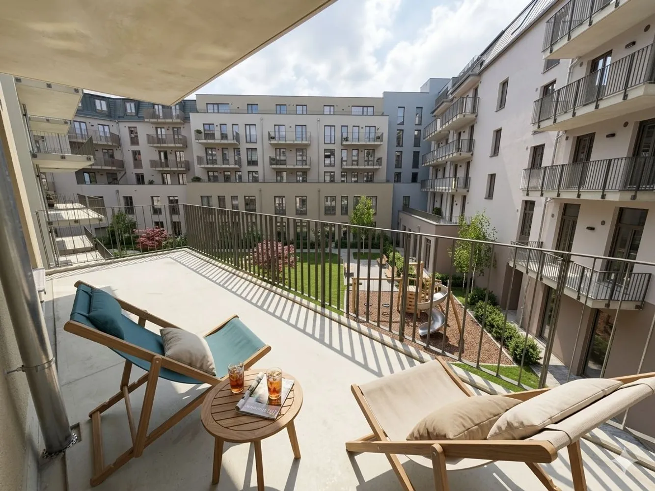 4 Zimmer Wohnung mit 99 m² in Dresden – Bild 1